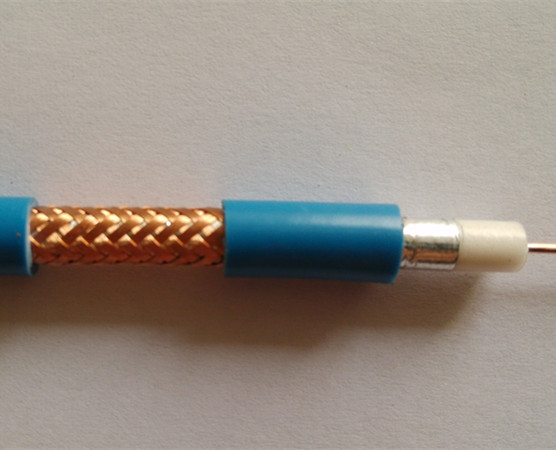 有線電視線 (CATV)